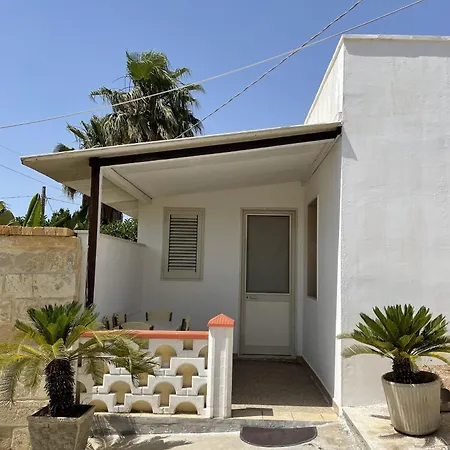 Villa Elisa - Baia Verde Gemini (Apulia)