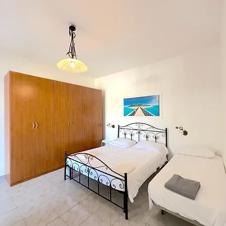 Villa Elisa - Baia Verde